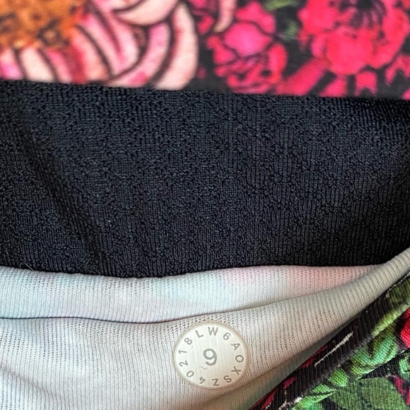 Lululemon Time To Sweat Crop 23" - Picture 4 of 7